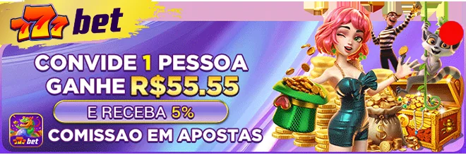 Usuário jogando em smartphone, acessando 777bet.com